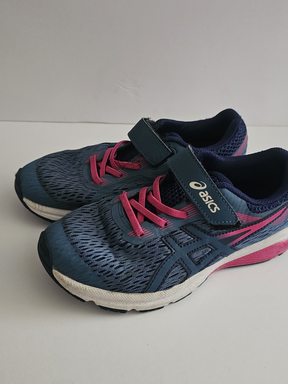 ASICS Navy Blue & Pink Kids Hook-and-Loop Sneakers